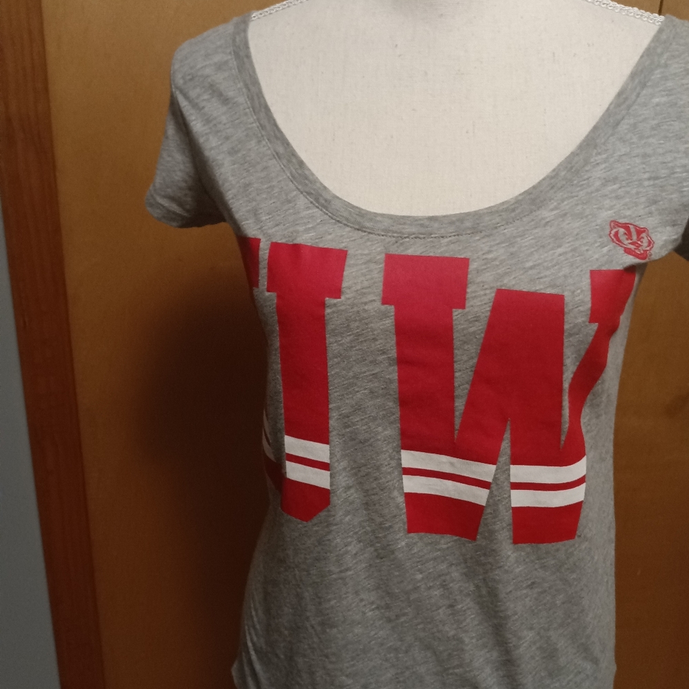 VS PINK t-shirt